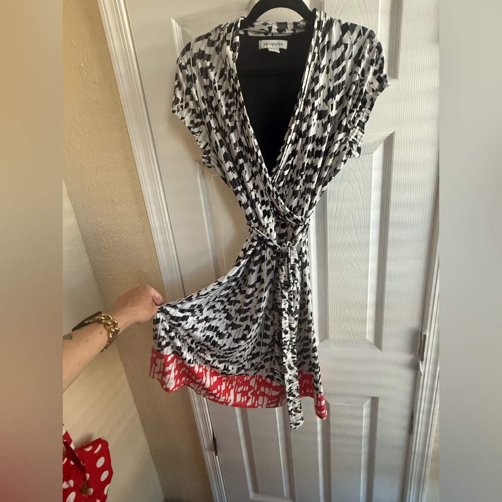 NWOT Liz Claiborne Monochrome Patterned Dress - Picture 1 of 5